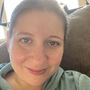 Meet your Posher, Posh